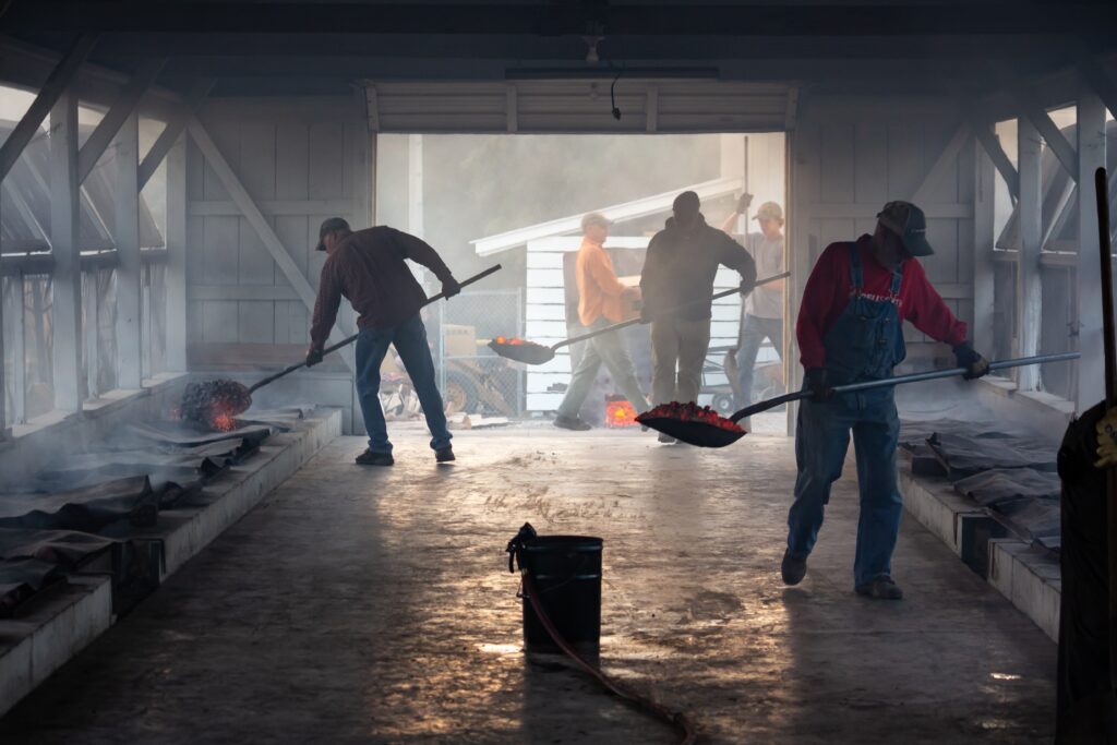 coal extraction workers energy power china