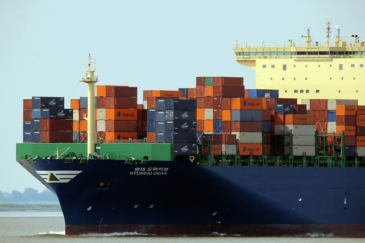 cargo_ship