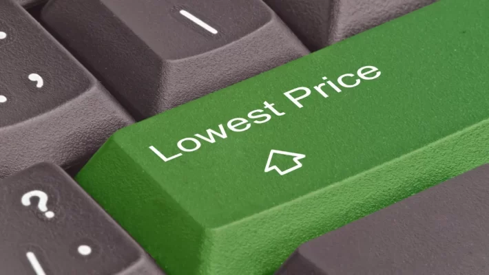 lowest factory price in global sourcing ignoring landed cost and quality risk